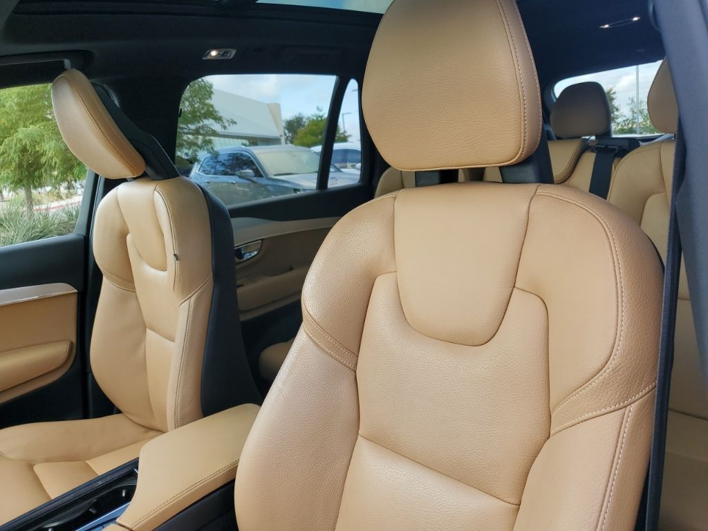 Used Car 2018 Volvo Xc90  T6 Momentum For Sale Under $20,000 In Austin, Texas