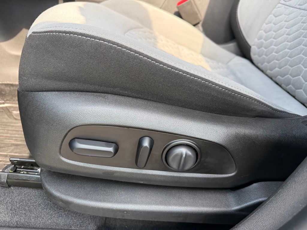 Thumbnail: 2021 Chevrolet Equinox - 15
