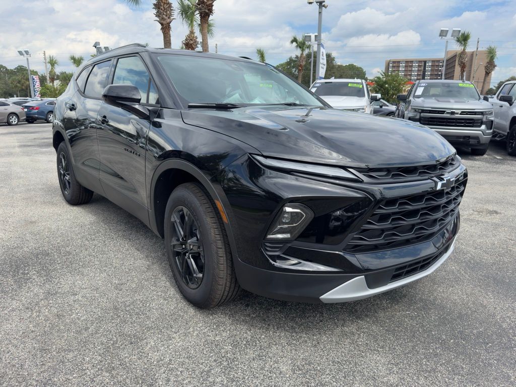 2025 Chevrolet Blazer LT 10