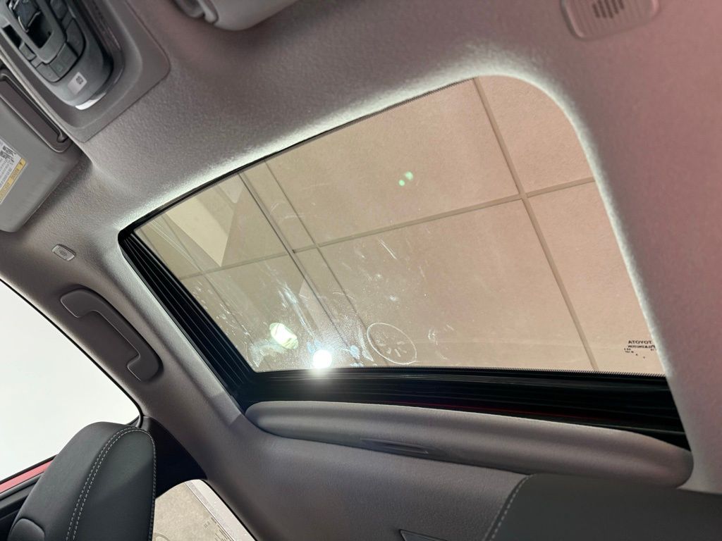 Thumbnail: 2026 Toyota Corolla Cross - 18