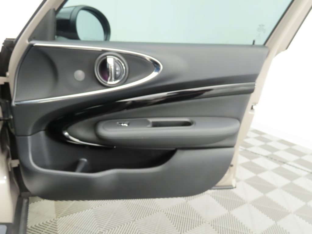 Thumbnail: 2023 MINI Cooper Clubman - 26