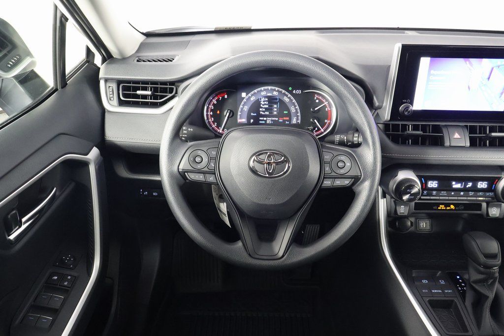 Thumbnail: 2025 Toyota RAV4 - 3