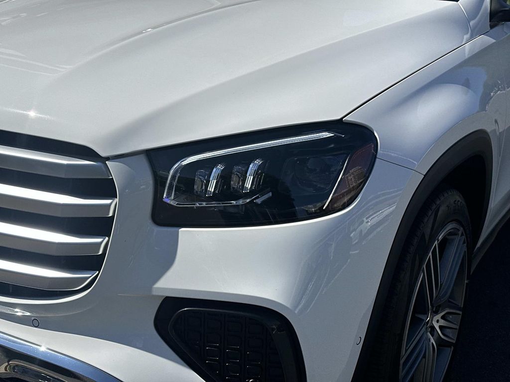 Thumbnail: 2024 Mercedes-Benz GLS - 2