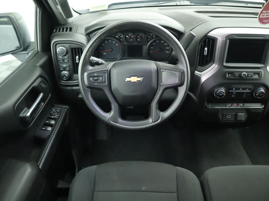 2020 Chevrolet Silverado 1500 Custom 10