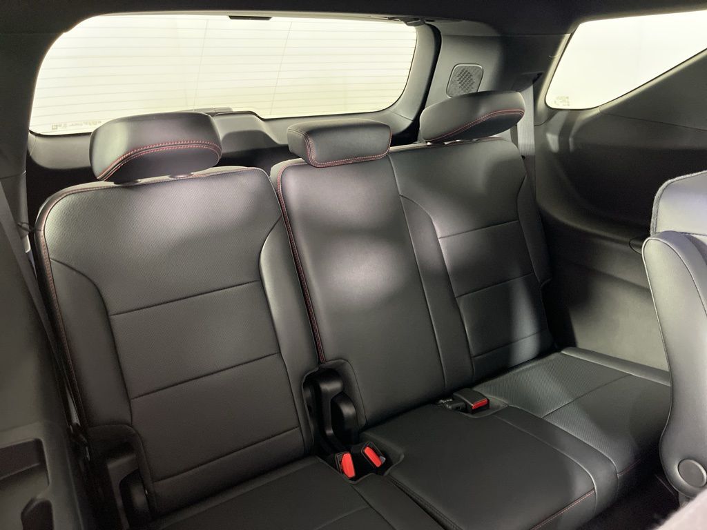 Thumbnail: 2026 Chevrolet Traverse - 11