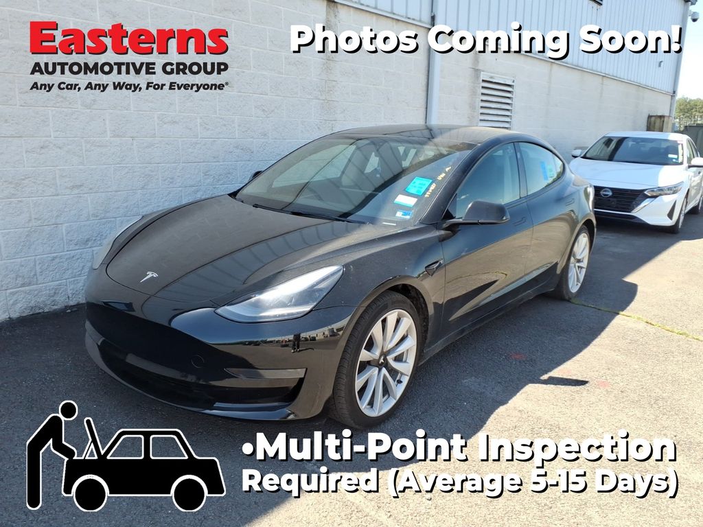 2023 Tesla Model 3 -'s photo