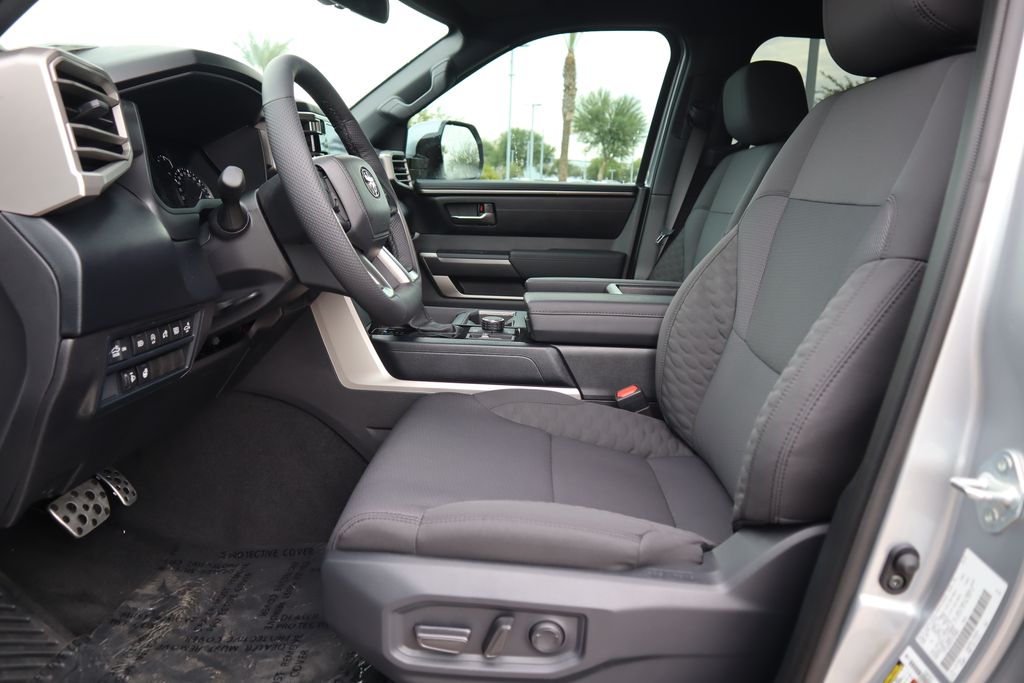 Thumbnail: 2026 Toyota Tundra - 18