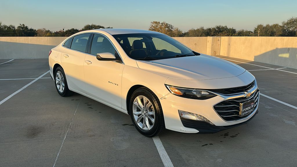 2020 Chevrolet Malibu LT White at Emmons Autoplex