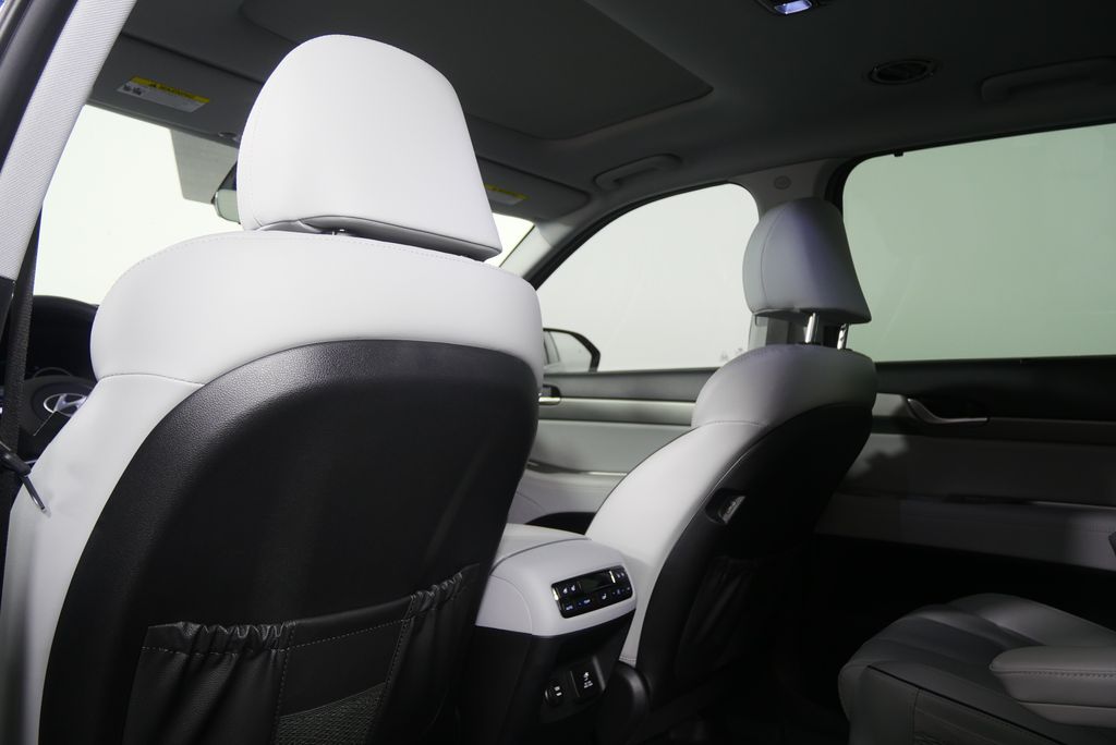 Thumbnail: 2025 Hyundai Palisade - 18