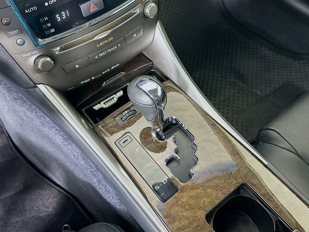 Thumbnail: 2013 Lexus IS - 17