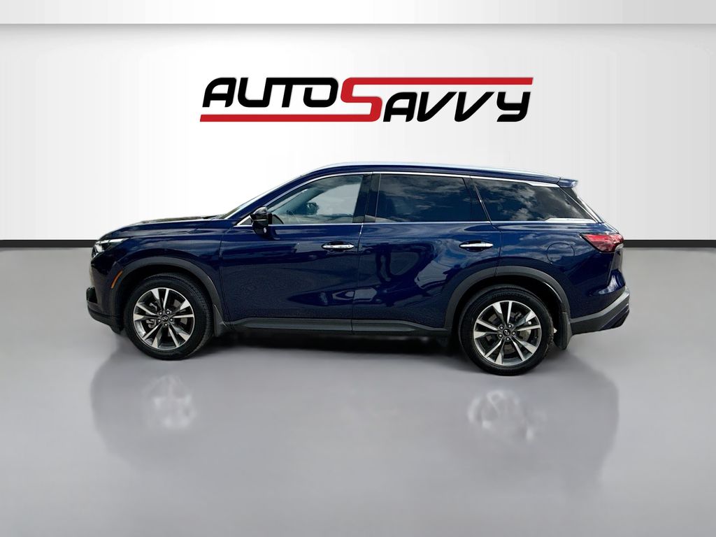 Used 2023 Blue INFINITI LUXE image 4