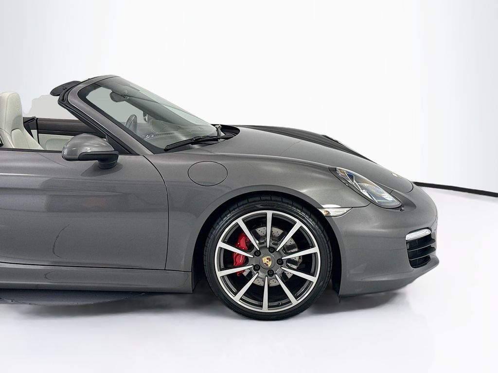 Thumbnail: 2013 Porsche Boxster - 11