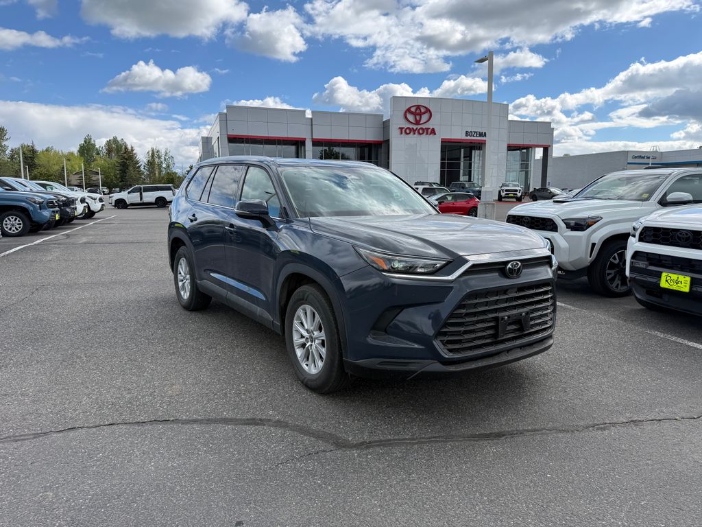 2024 Toyota Grand Highlander XLE AWD's photo