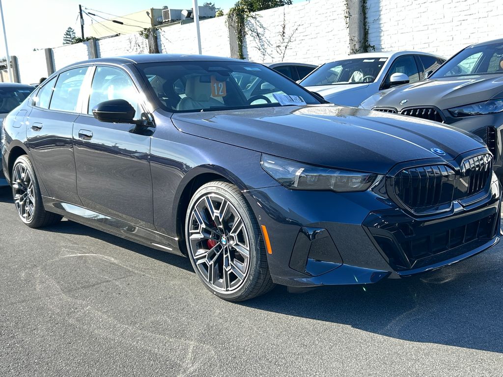 Thumbnail: 2026 BMW i5 - 2