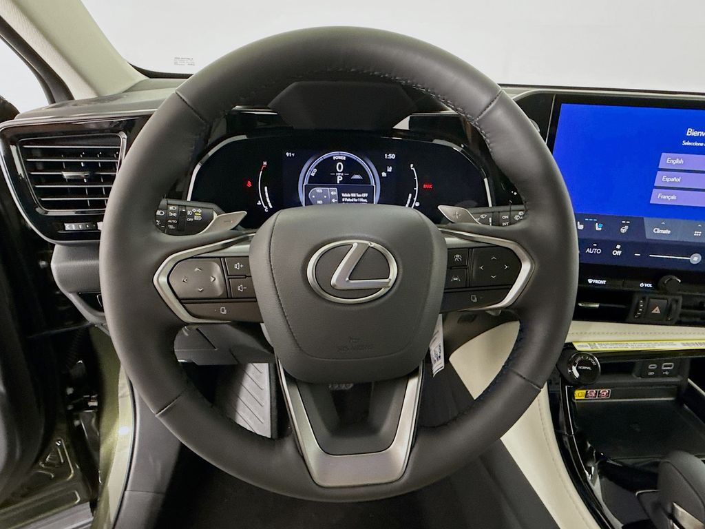 2025 Lexus NX Hybrid 350h Luxury 10
