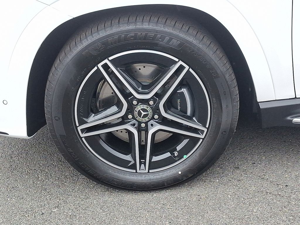 Thumbnail: 2026 Mercedes-Benz GLE - 5