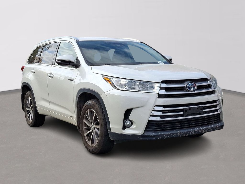 2017 Toyota Highlander XLE 3