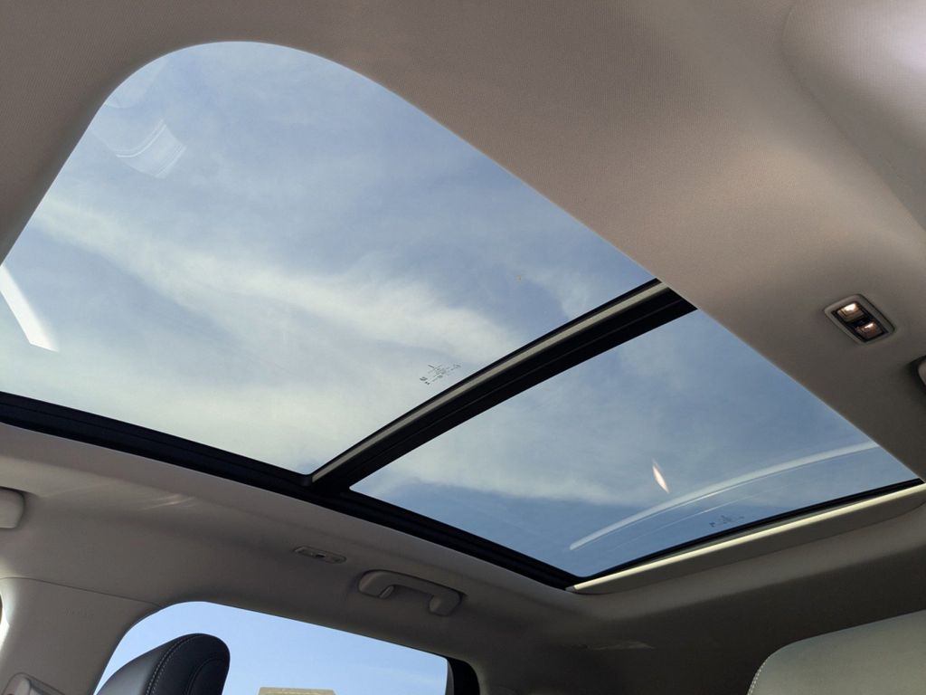 2025 Lincoln Nautilus Hybrid Reserve