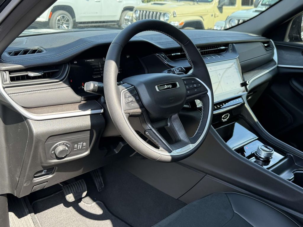 New 2026 Black Jeep Altitude image 2