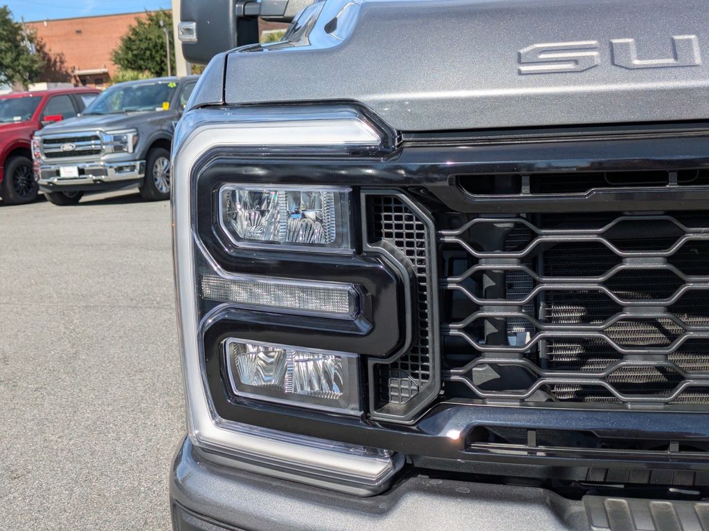 2025 Ford F-250 LARIAT