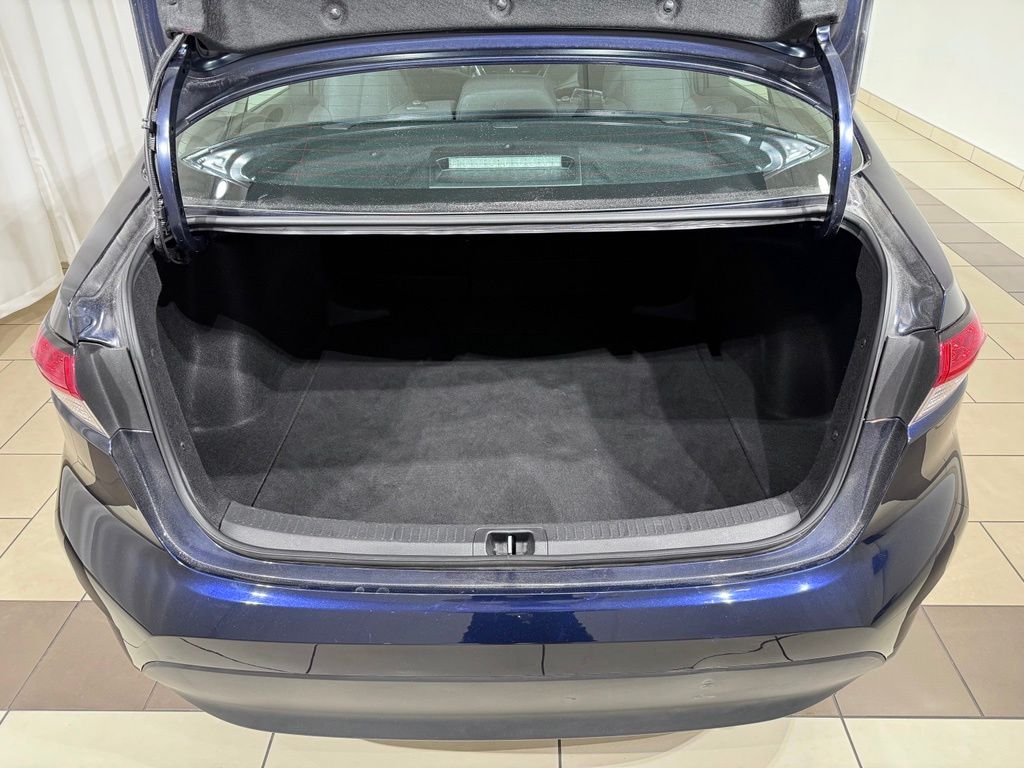 Thumbnail: 2024 Toyota Corolla - 10