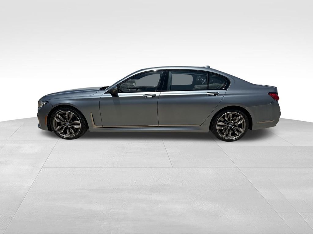 2022 Frozen Bluestone Metallic BMW 7 Series M760i AWD Sedan