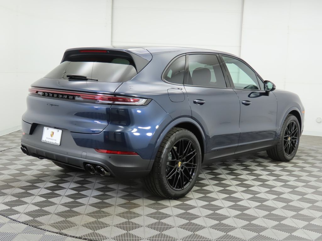 2024 Porsche Cayenne  5