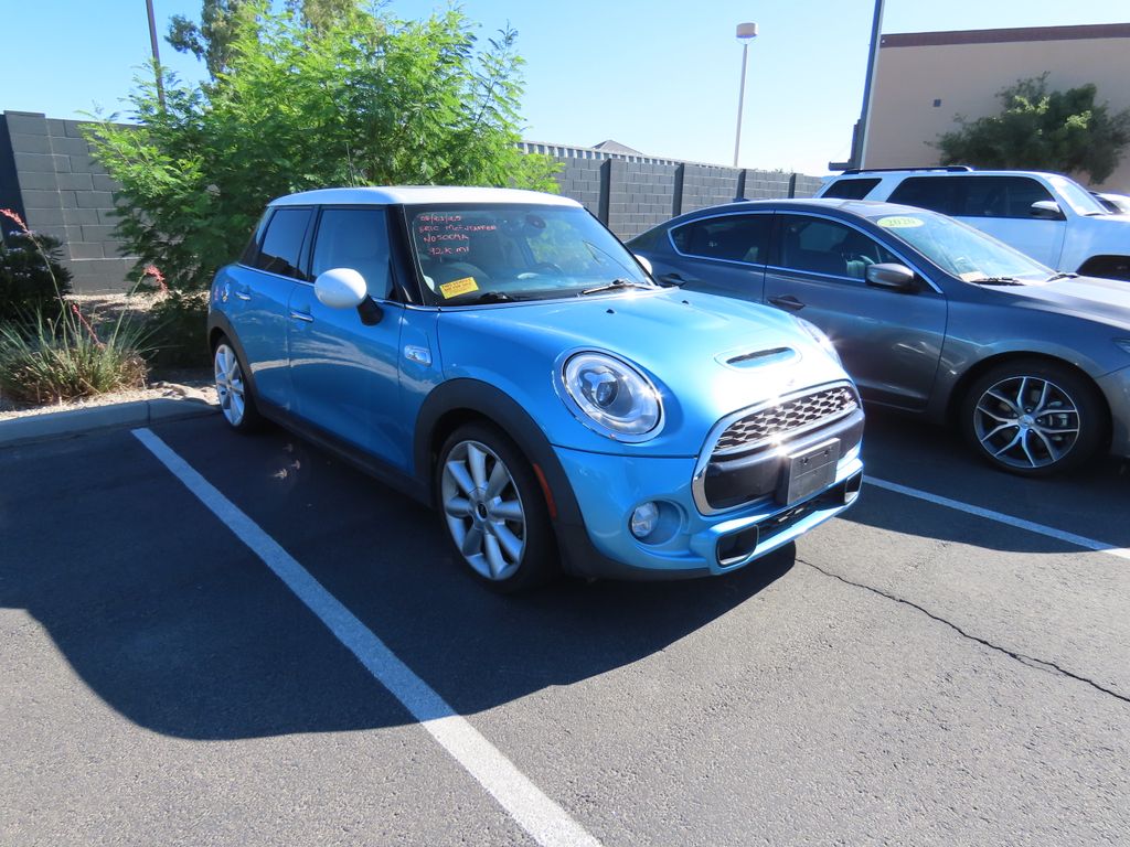 Thumbnail: 2016 MINI Cooper - 3