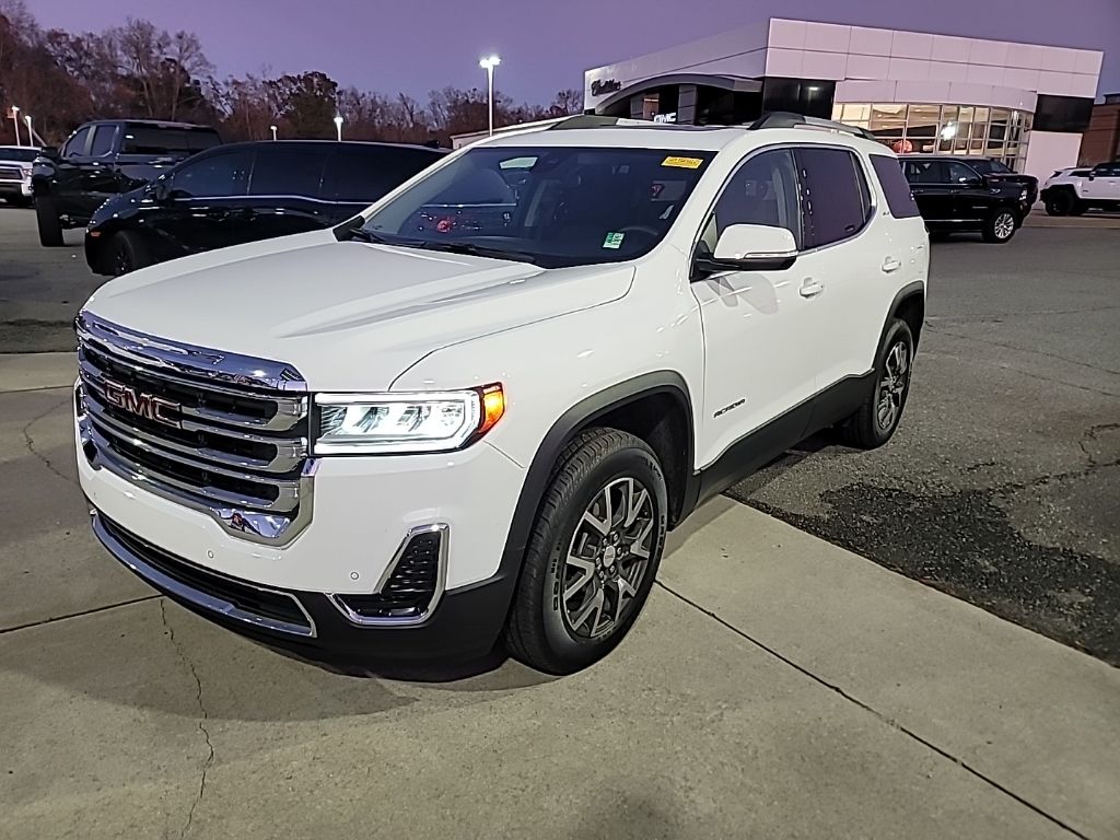 2023 GMC Acadia SLE 3