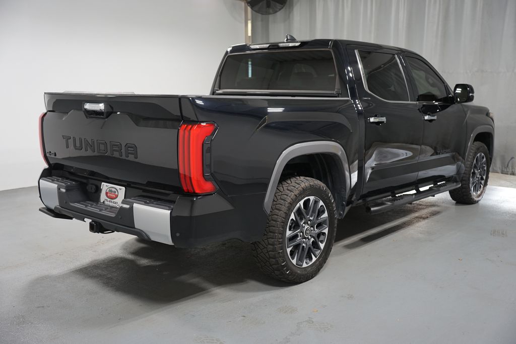 Thumbnail: 2024 Toyota Tundra - 8