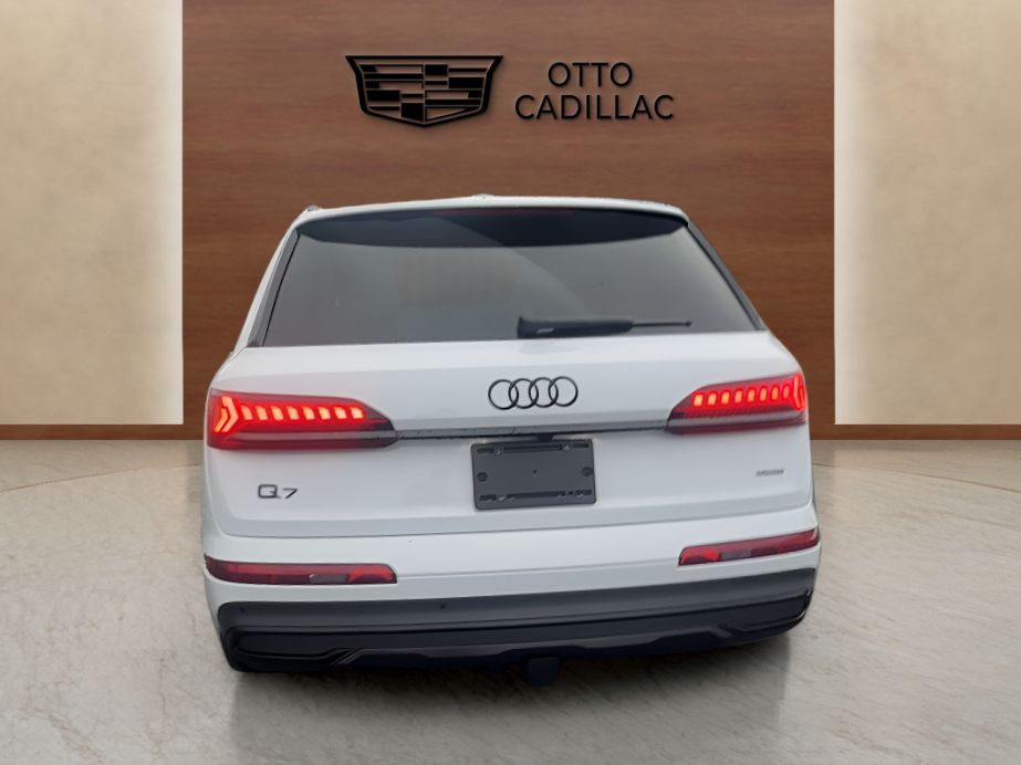 used 2022 Audi Q7 car, priced at $37,300