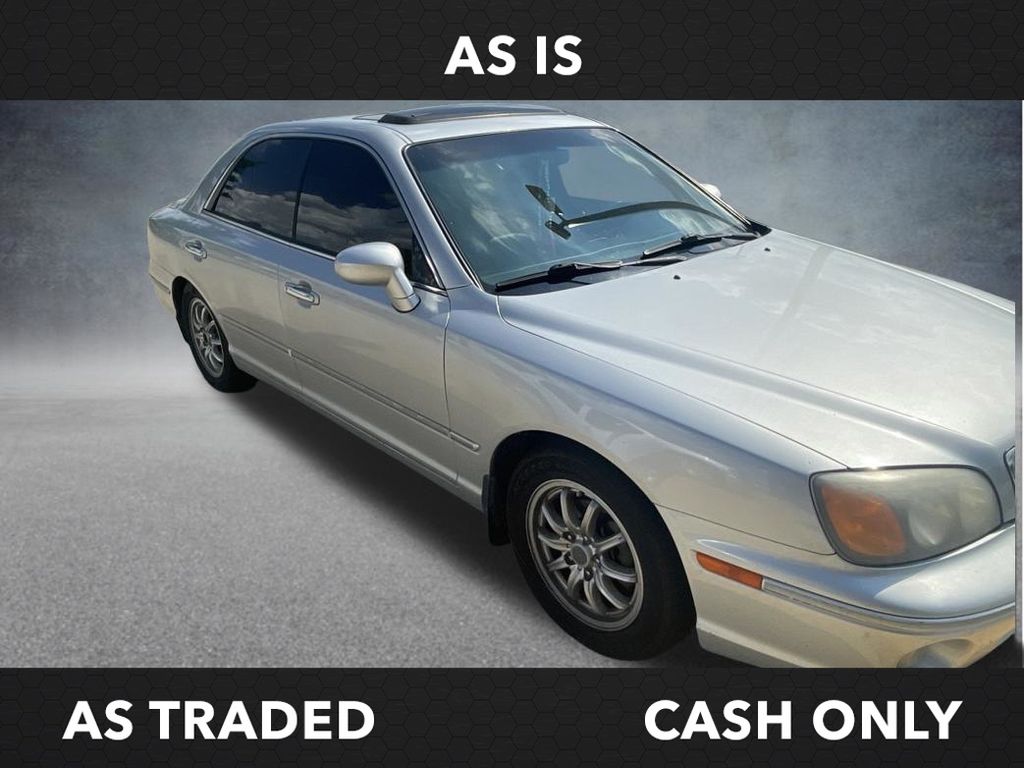Silver 2002 Hyundai XG350 Sedan  5-Speed Automatic