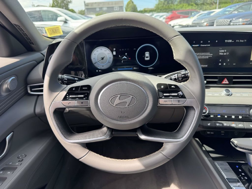 Used 2024 Hyundai Elantra Sedan