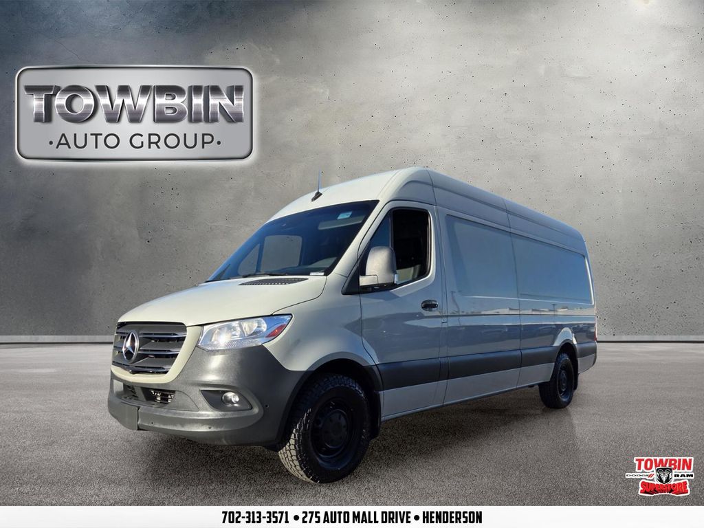 2022 Mercedes-Benz Sprinter 2500