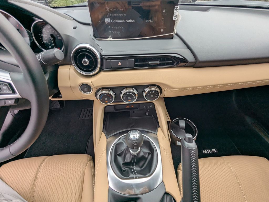 2025 Mazda MX-5 Miata Grand Touring