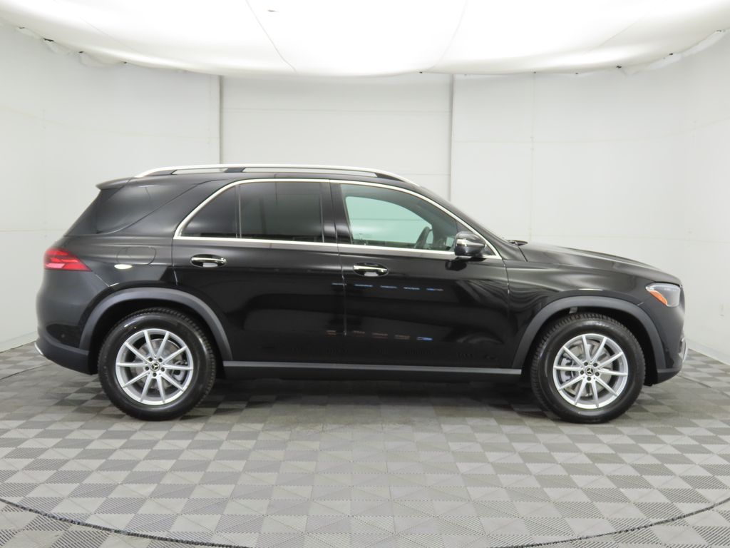 Thumbnail: 2026 Mercedes-Benz GLE - 4