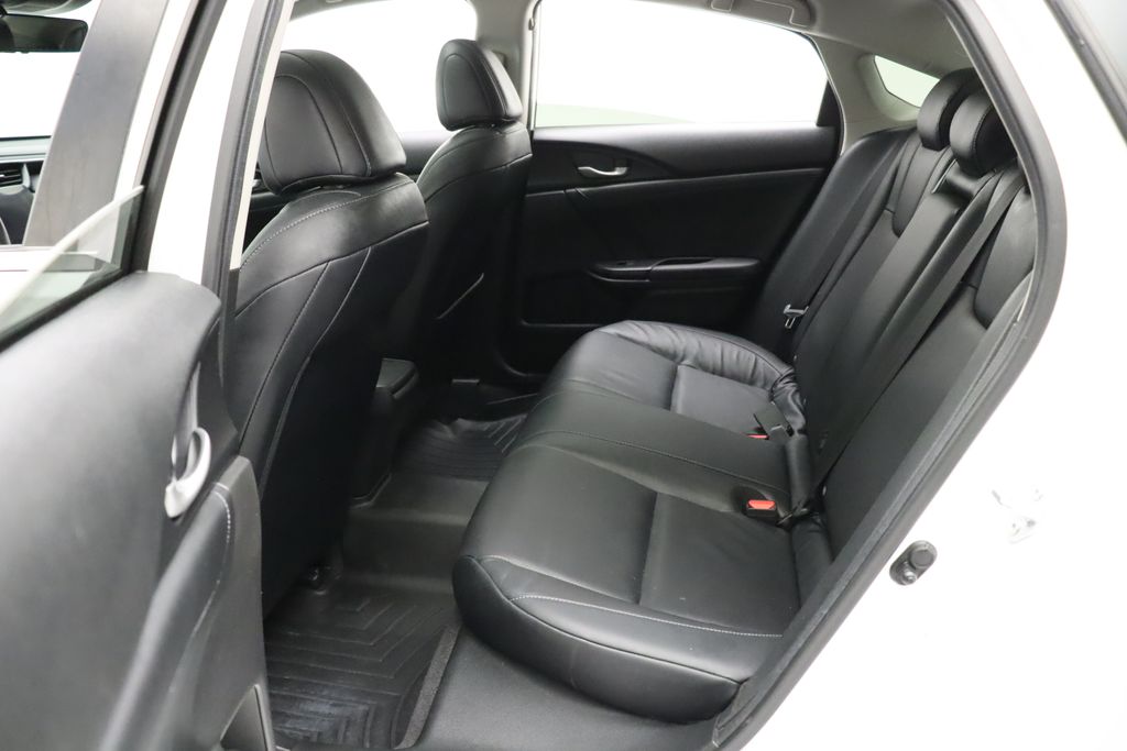2022 Honda Insight Touring 19