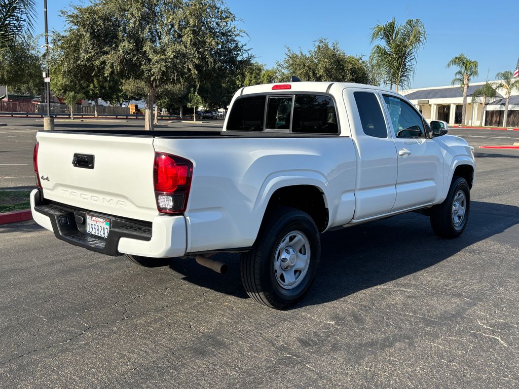 Thumbnail: 2020 Toyota Tacoma - 5