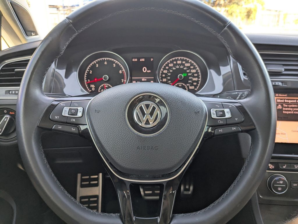 2018 Volkswagen Golf Alltrack TSI SEL