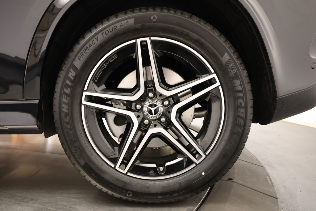 Thumbnail: 2026 Mercedes-Benz GLE - 12