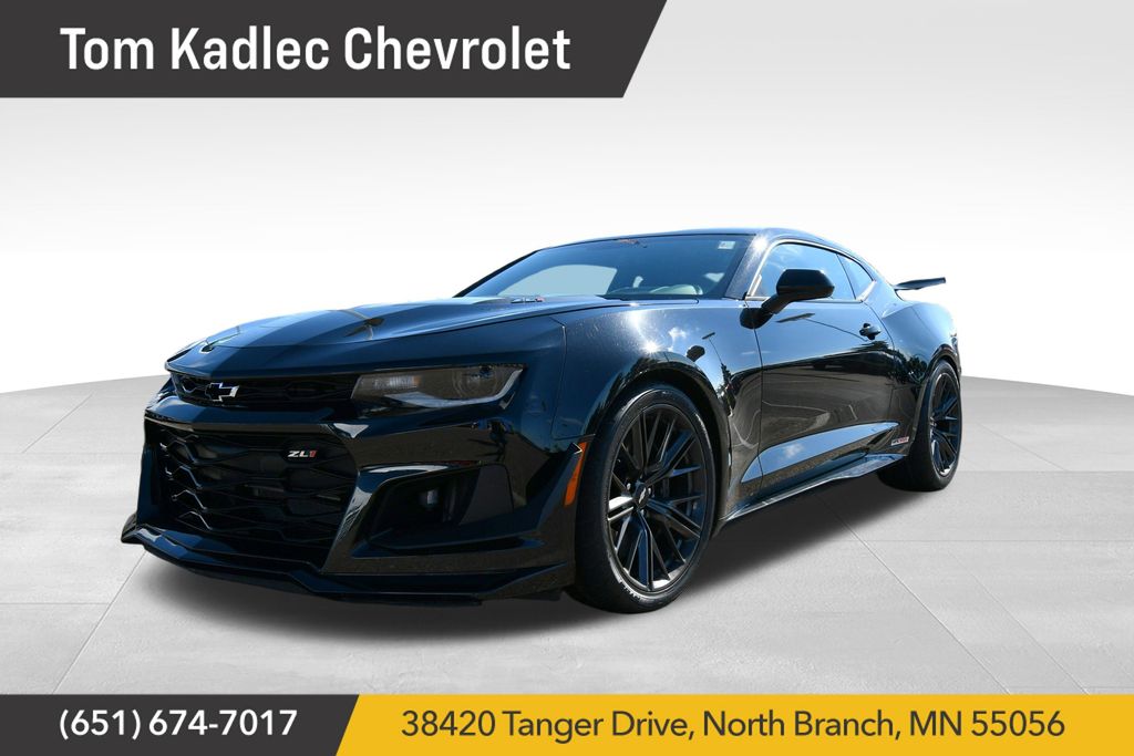 2017 Chevrolet Camaro ZL1 Coupe RWD