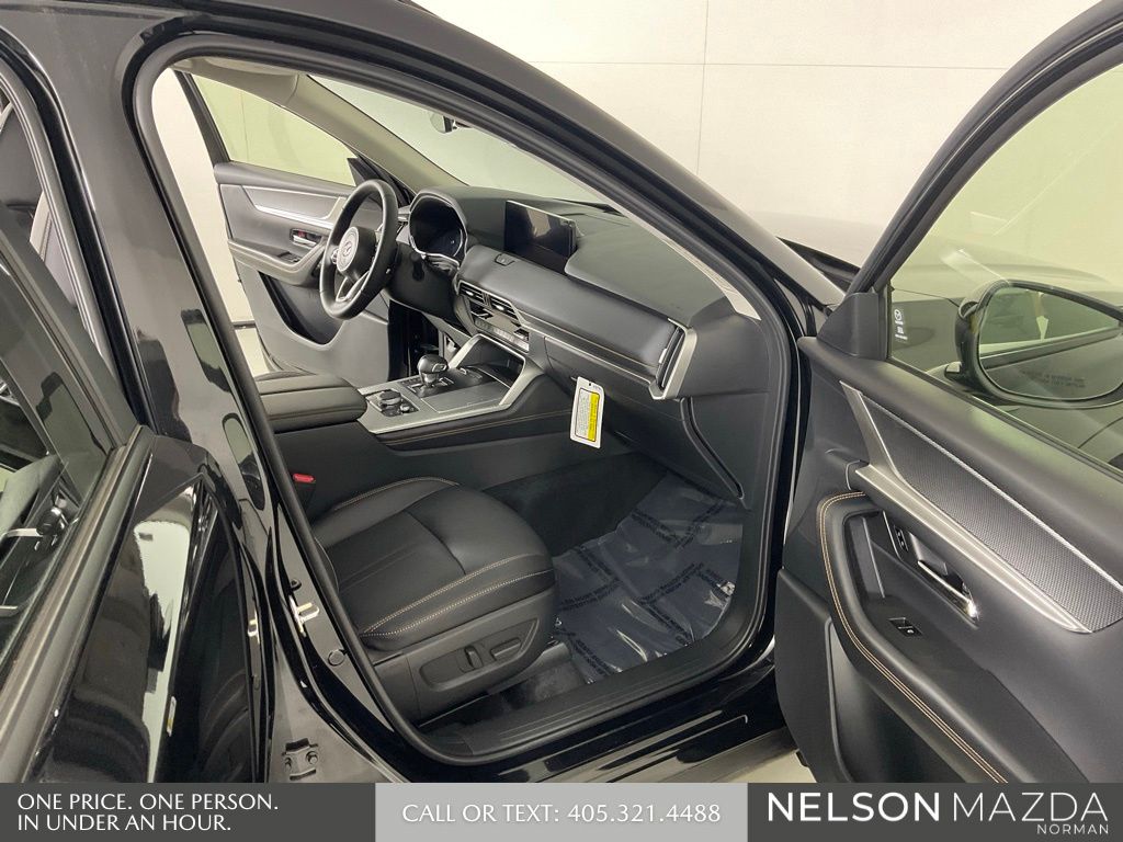 2026 Mazda CX-70 Preferred Package - Photo 15