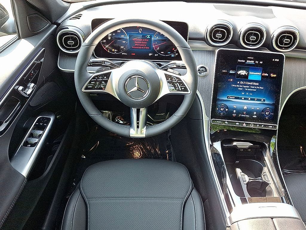 Thumbnail: 2025 Mercedes-Benz C-Class - 8
