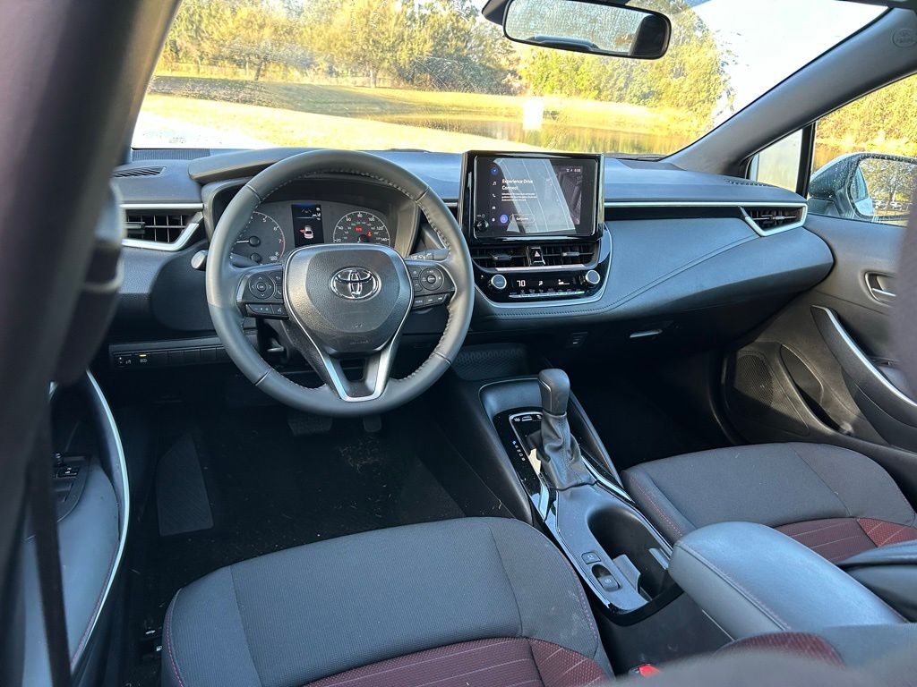 Thumbnail: 2025 Toyota Corolla - 12