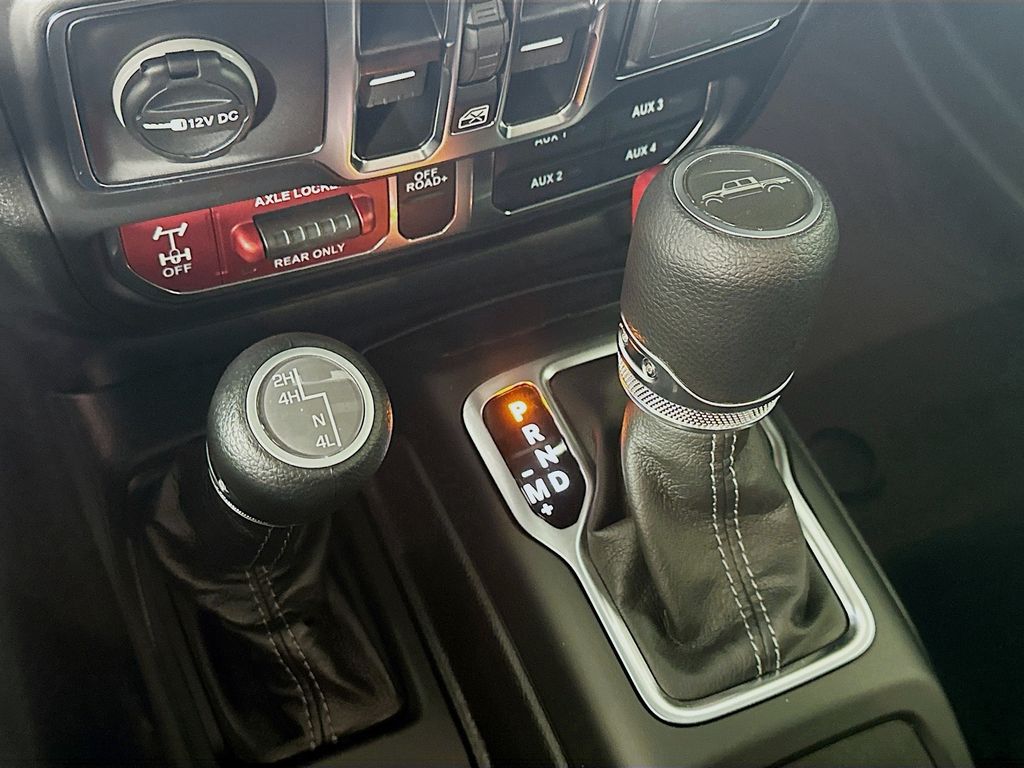 New 2026 Gray Jeep Mojave image 12