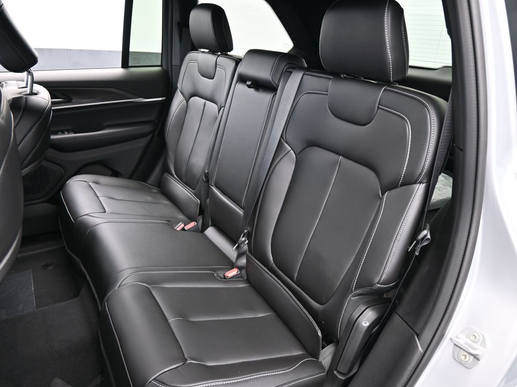 New 2025 Silver Zynith Jeep Limited image 28