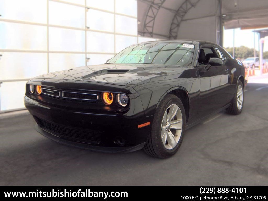 2023 Dodge Challenger SXT