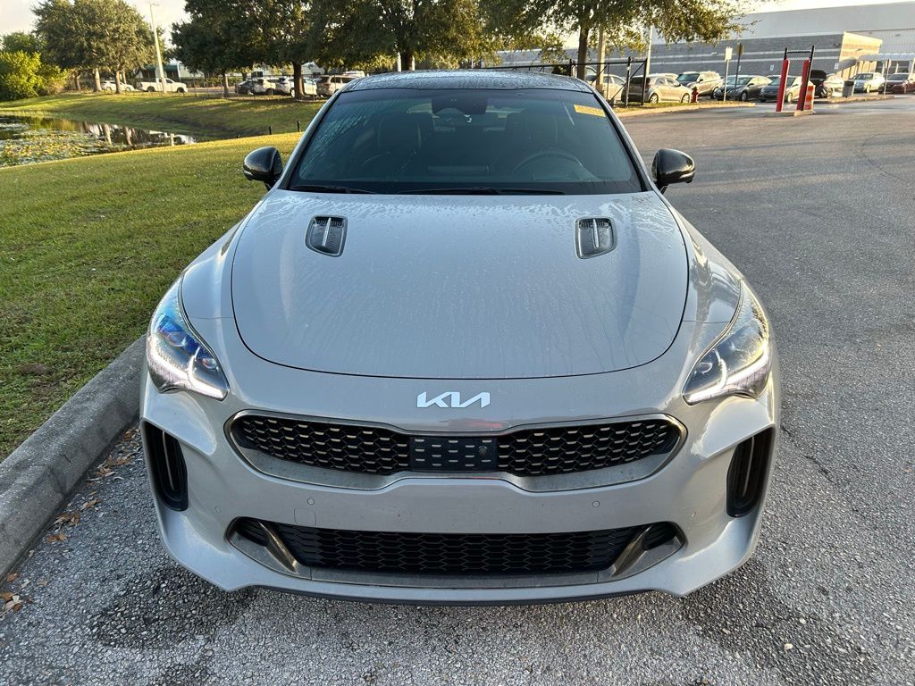 Thumbnail: 2022 Kia Stinger - 8