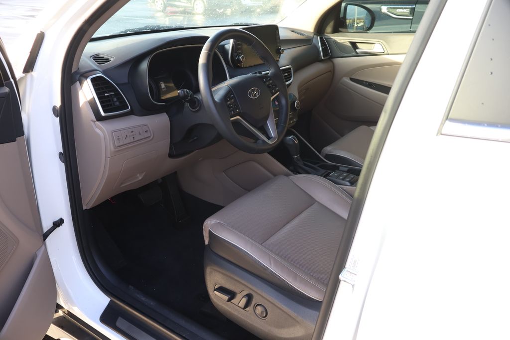 Thumbnail: 2021 Hyundai Tucson - 11