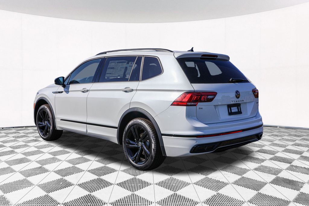 2024 Volkswagen Tiguan 2.0T SE R-Line Black 11